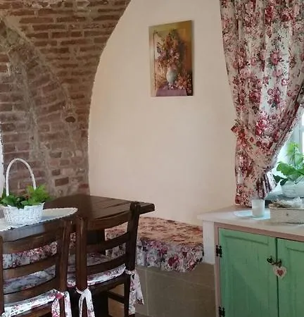 La Casa Del Conte Gasthuis Guarene